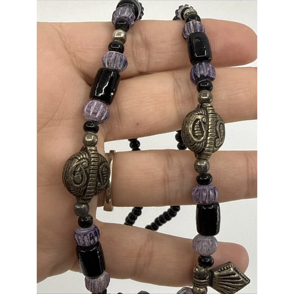 Artisan Made Amethyst Black glass beads Silvertone Hook Closure‎ Native American